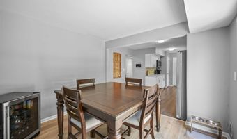 3 Ocean Ave, Barnegat, NJ 08005