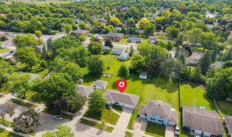 3300 N LAWE St, Appleton, WI 54911