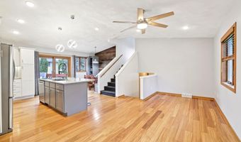 15 Eastridge Ct, Madison, WI 53716
