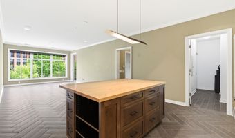 250 Daniel Burnham Sq 305, Columbus, OH 43215