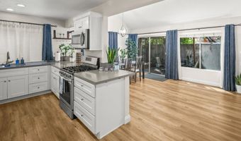 245 FESTIVAL Dr, Oceanside, CA 92057
