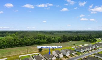 572 Woodland Farms Cir, Aynor, SC 29511