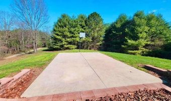 40455 Cone Rd, Albany, OH 45710