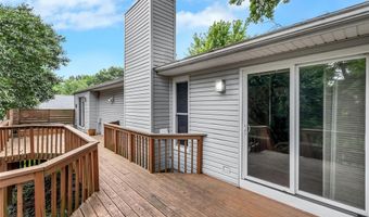 501 Echo Hill Ct, Ballwin, MO 63021