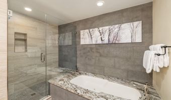 204 Bear Paw D6, Avon, CO 81620