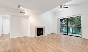 325 LAKEPOINTE Dr 304, Altamonte Springs, FL 32701