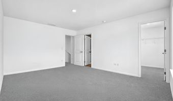 1246 Glenmont St, Algonquin, IL 60102