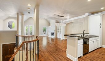 4133 Towne Green Cir, Addison, TX 75001