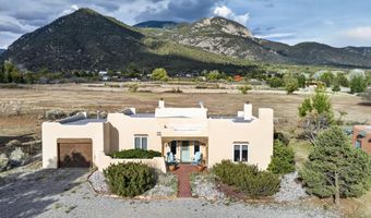 11 Los Altos, Arroyo Seco, NM 87514