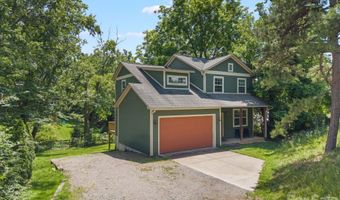 7 Apple Ln, Asheville, NC 28804