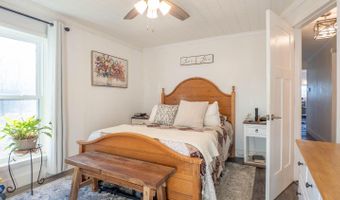 749 State Highway Hh, Alton, MO 65606