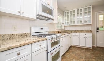 4805 WILLET Dr, Annandale, VA 22003