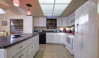 313 MAGNOLIA Ave, Anna Maria, FL 34216