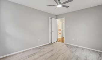 4005 WOODHAVEN Ln, Bowie, MD 20715