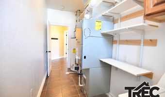 155 N 1st St W, Cowley, WY 82420