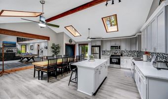 875 Stony Mountain Rd, Albrightsville, PA 18210