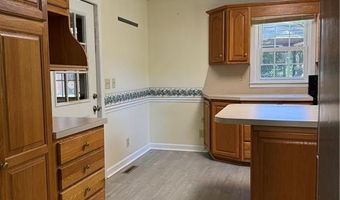 1108 Pine Hill Rd, Asheboro, NC 27205