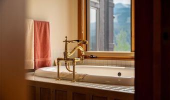 637 White Cloud Dr, Breckenridge, CO 80424