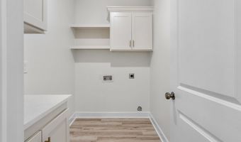 517 Madeleine Cir, Austin, AR 72007