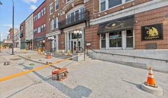 131 Main St 302, Burlington, VT 05403