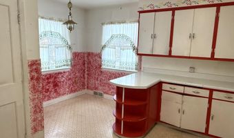 7892 OLD 101 Rd, Armstrong Creek, WI 54103