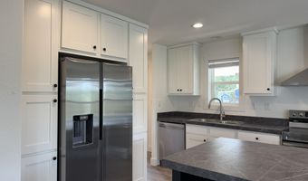 1 Corral Ln #38, Ashland, OR 97520