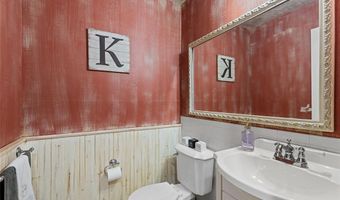 178 Spring Leigh Ct, Ballwin, MO 63011