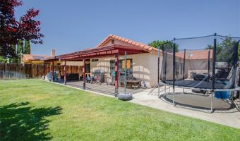 11145 Desert Rose Dr, Adelanto, CA 92301