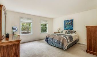 221 Sussex Ave, Andover, NJ 07860