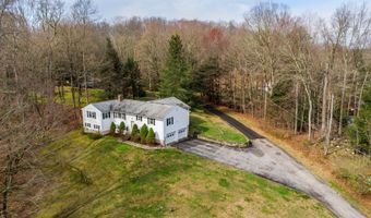 7 Side Hill Ln, Danbury, CT 06810