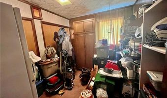 301 S High School Ave, Altamont, KS 67330
