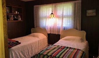 68 LAKEVIEW Dr, Albrightsville, PA 18210