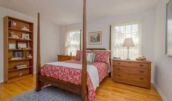 38 VAN DOREN Way, Belle Mead, NJ 08502