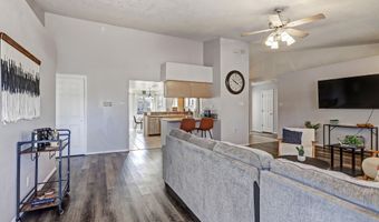 9964 Cardinal St NW, Albuquerque, NM 87114