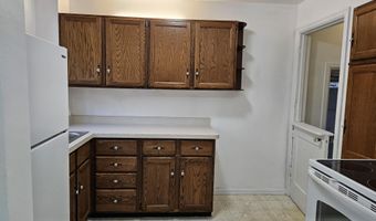 702 Leland Ct, Adrian, MI 49221