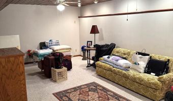 332 N Thorington St, Algona, IA 50511