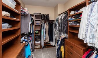 726 Stonegate Ct SW, Altoona, IA 50009