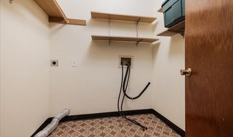 886 LINN Ave, Oregon City, OR 97045