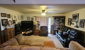 3860 Edwards Ln, Fallon, NV 89406