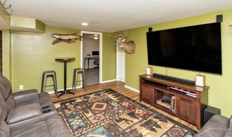 814 SE Oak Dr, Ankeny, IA 50021