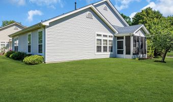 12 Wharfside Way, Bayville, NJ 08721