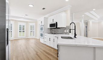 171 Larkspur Dr, Albany, GA 31721