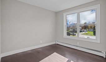 5 Katherine Dr, Johnston, RI 02919