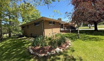 205 Sunset Blvd, Alpena, MI 49707