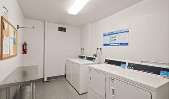 4977 BATTERY Ln 1-711, Bethesda, MD 20814