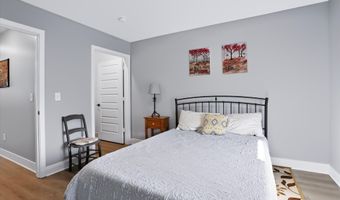 5054 Foxley Park Ln, Avon, IN 46123