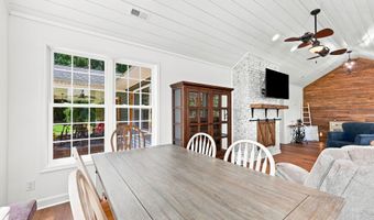 1865 Leroy Autry Rd, Autryville, NC 28318