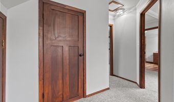 1001 W BELL Ave, Appleton, WI 54914