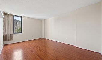 7401 WESTLAKE Ter 607, Bethesda, MD 20817