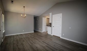 214 NW J St, Bentonville, AR 72712